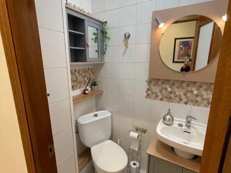 Baño de Piso de alquiler en Cuenca con Calefacción, Parquet y Terraza