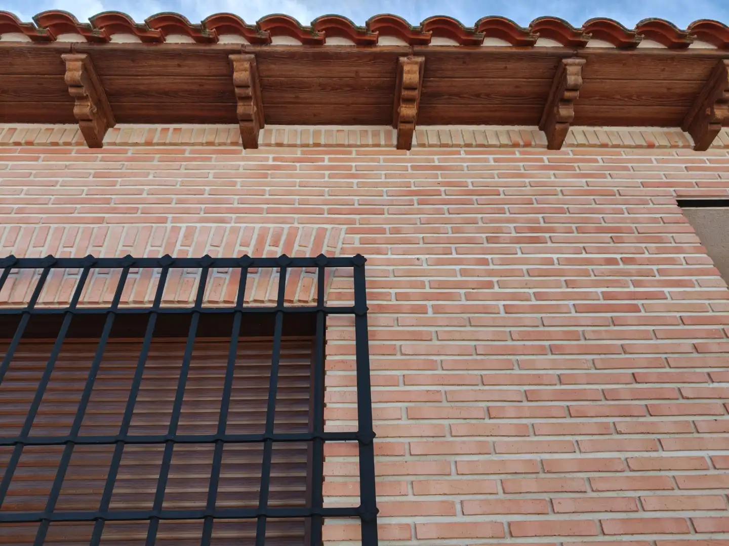 Vista exterior de Casa adosada en venda en Erustes
