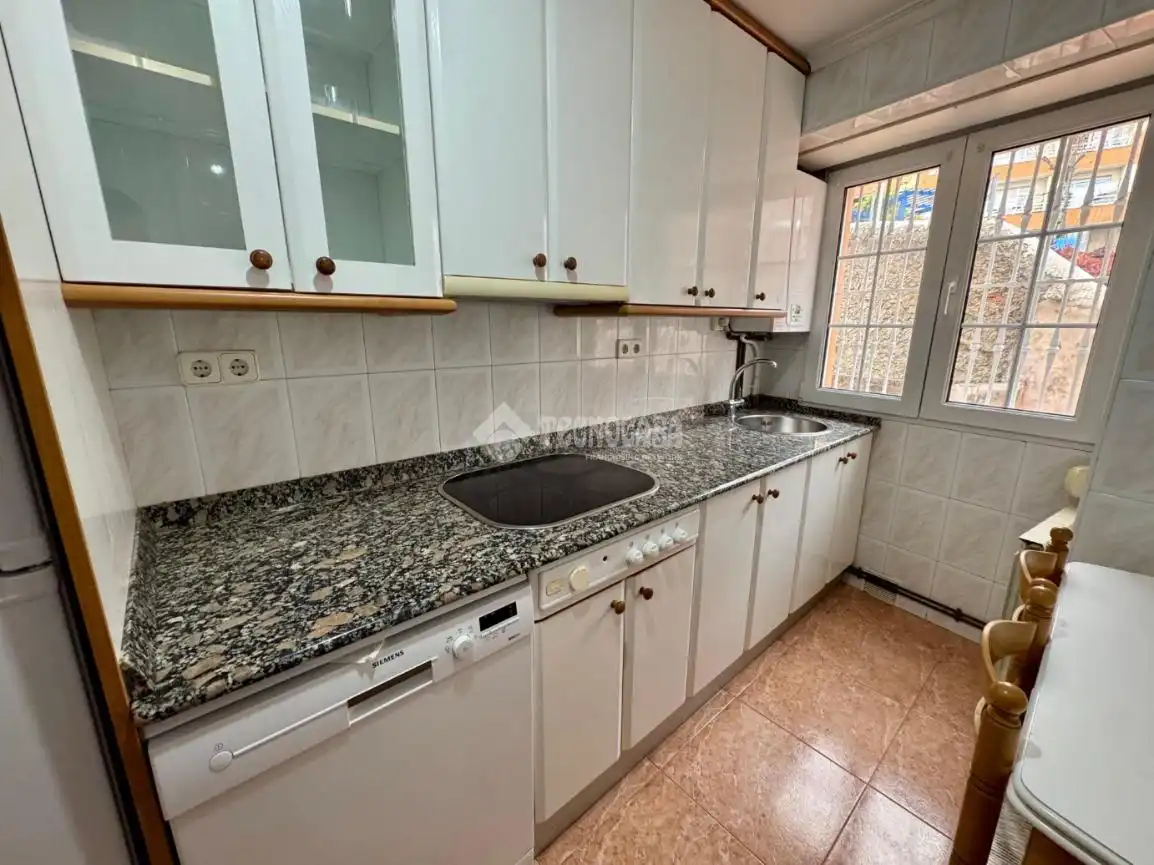 Küche von Wohnung zur Miete in El Astillero   mit Heizung und Parkett