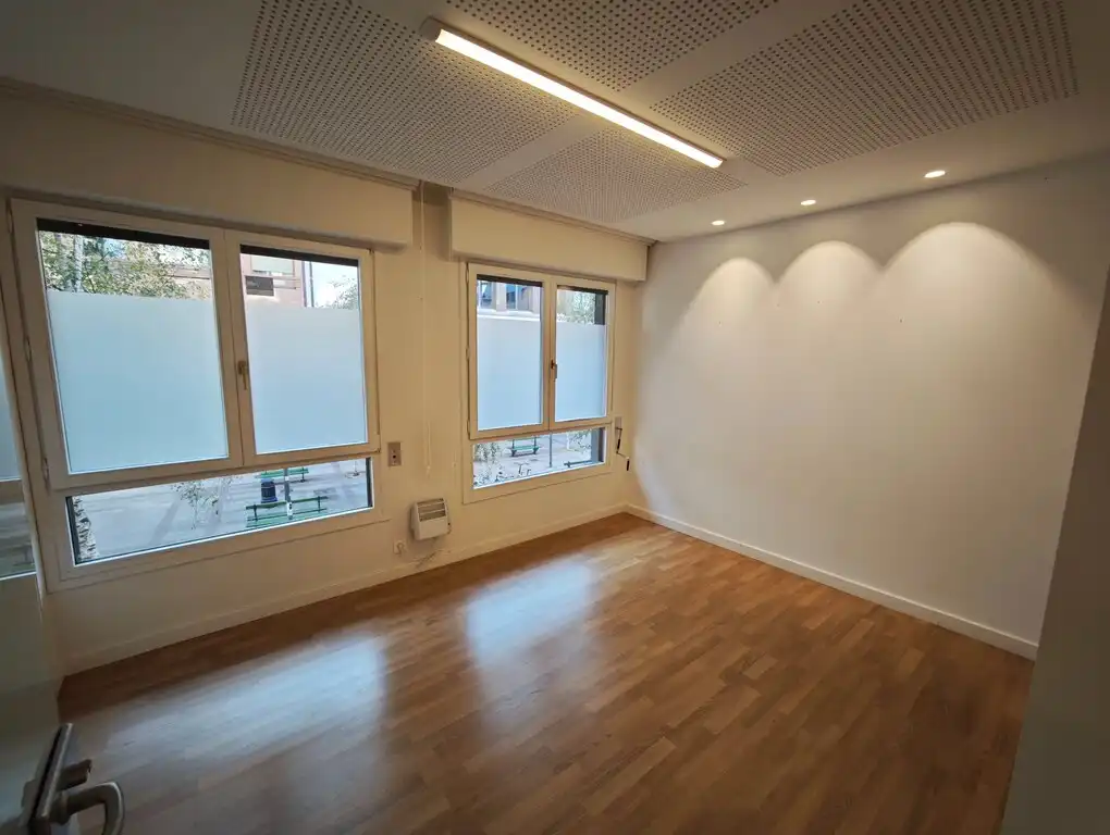 Bedroom of Office for rent in Durango  with Air Conditioner, Heating and Internet