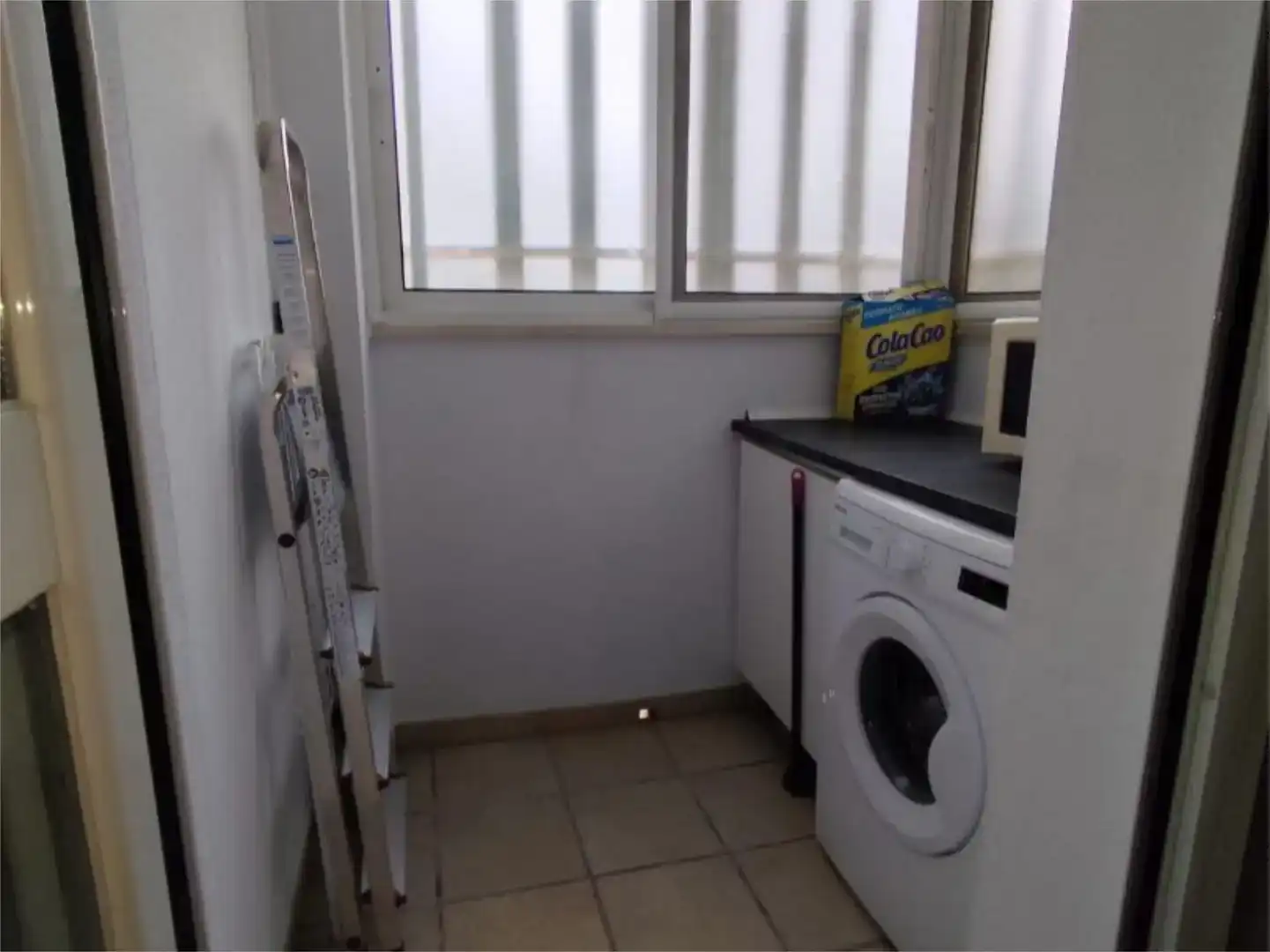 Cuina de Pis de lloguer en Málaga amb Aire condicionat, Parquet i Piscina