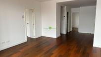 Sala d'estar de Apartament en venda en León Capital  amb Terrassa