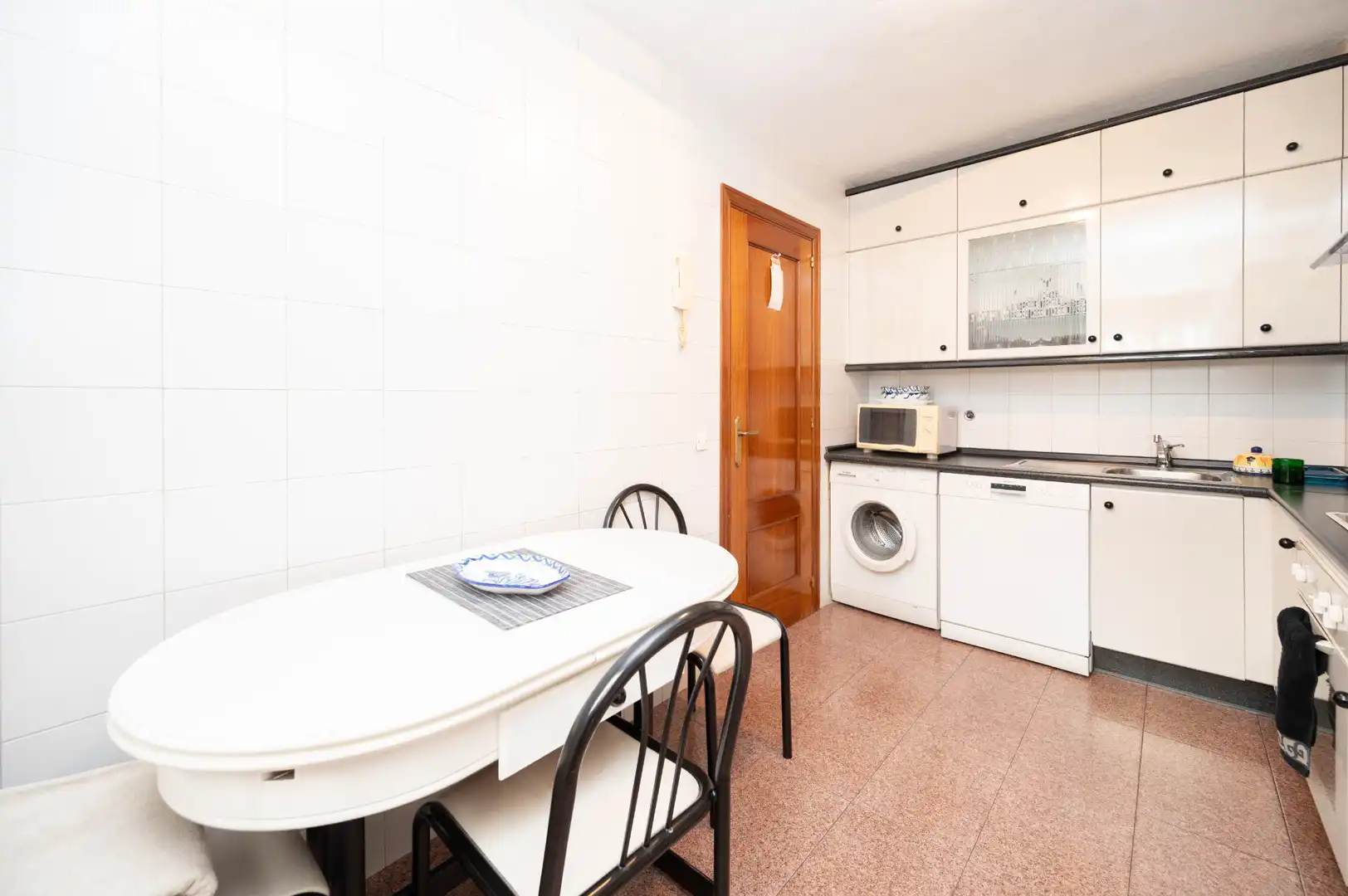 Cocina de Casa adosada en venta en Madrid con Jardín privado