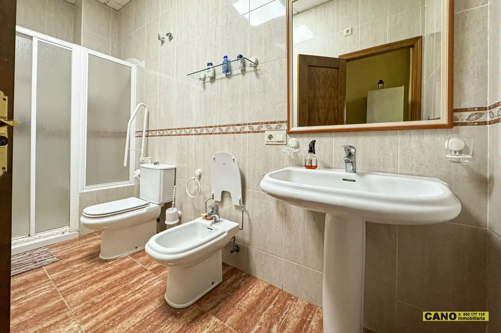 Bathroom of Houses for sale in Roquetas de Mar  with Air Conditioner, Heating and Terrace