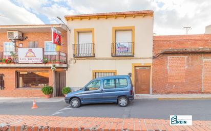 Exterior view of House or chalet for sale in Añover de Tajo  with Heating, Storage room and Balcony