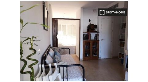 Foto 4 de Apartament per a compartir a Los Remedios, Sevilla