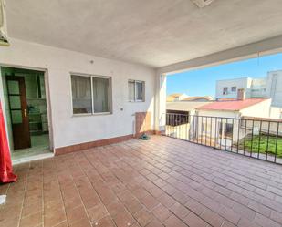 Terrasse von Wohnung miete in Santa Amalia mit Terrasse und Balkon