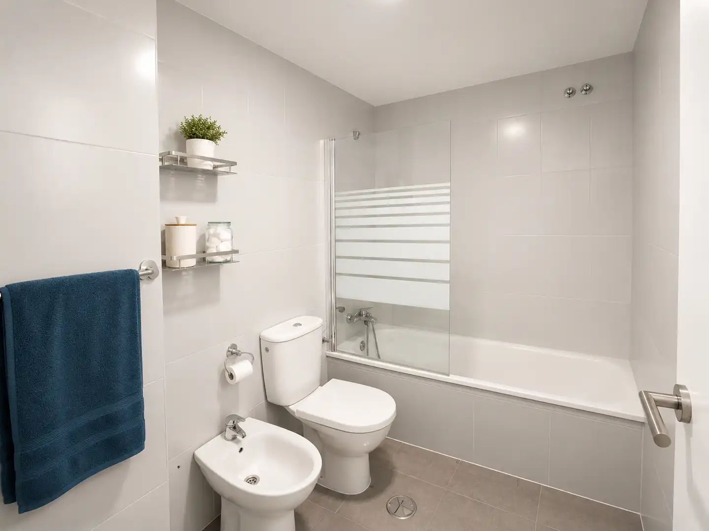 Bathroom of Duplexes for sale in Ayamonte  with Air Conditioner, Heating and Private garden