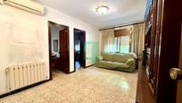 Living room of Flat for sale in Santa Coloma de Gramenet  with Air Conditioner, Terrace and Balcony