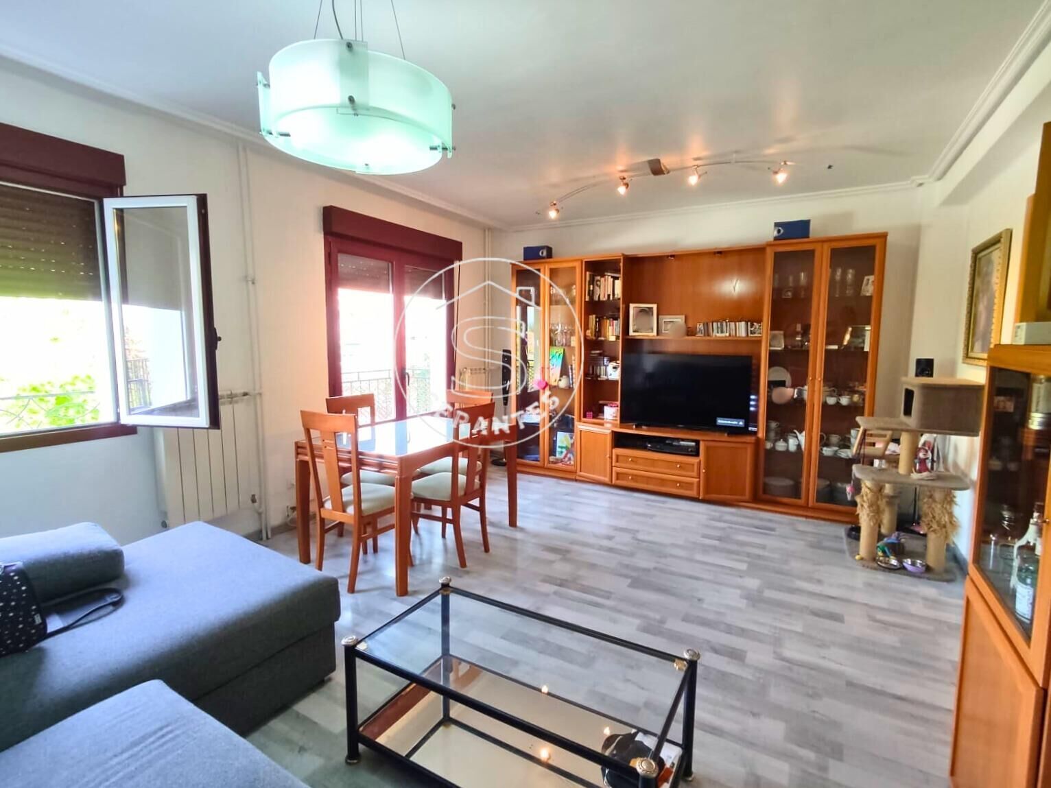 Sala d'estar de Pis en venda en  Pamplona / Iruña amb Calefacció i Terrassa
