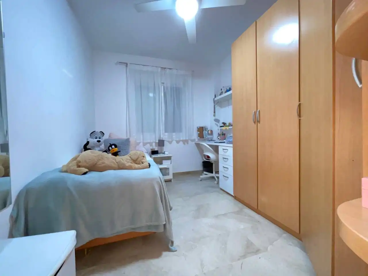 Habitación de Piso de alquiler en Estepona con Aire acondicionado, Calefacción y Terraza