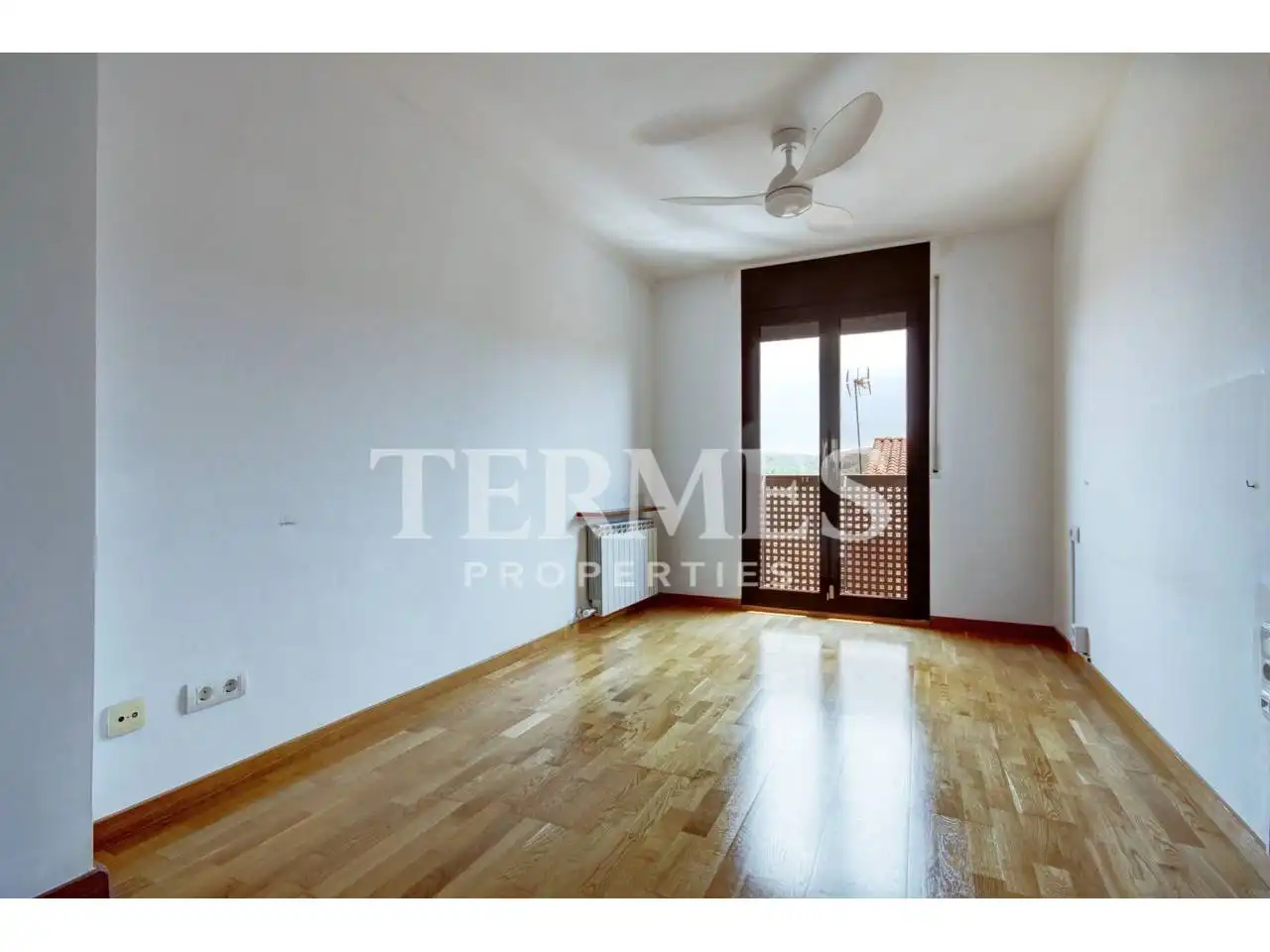 Piso en venta en Calle Sant Eduald, Begues