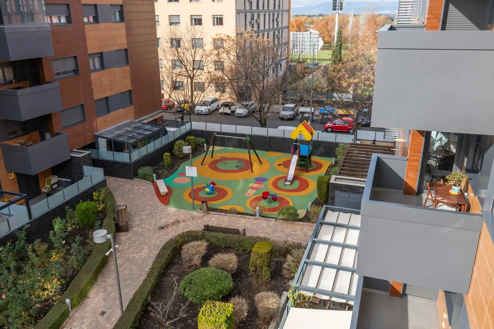 Terrasse von Wohnung zum Verkauf in Granada mit Heizung, Privatgarten und Balkon
