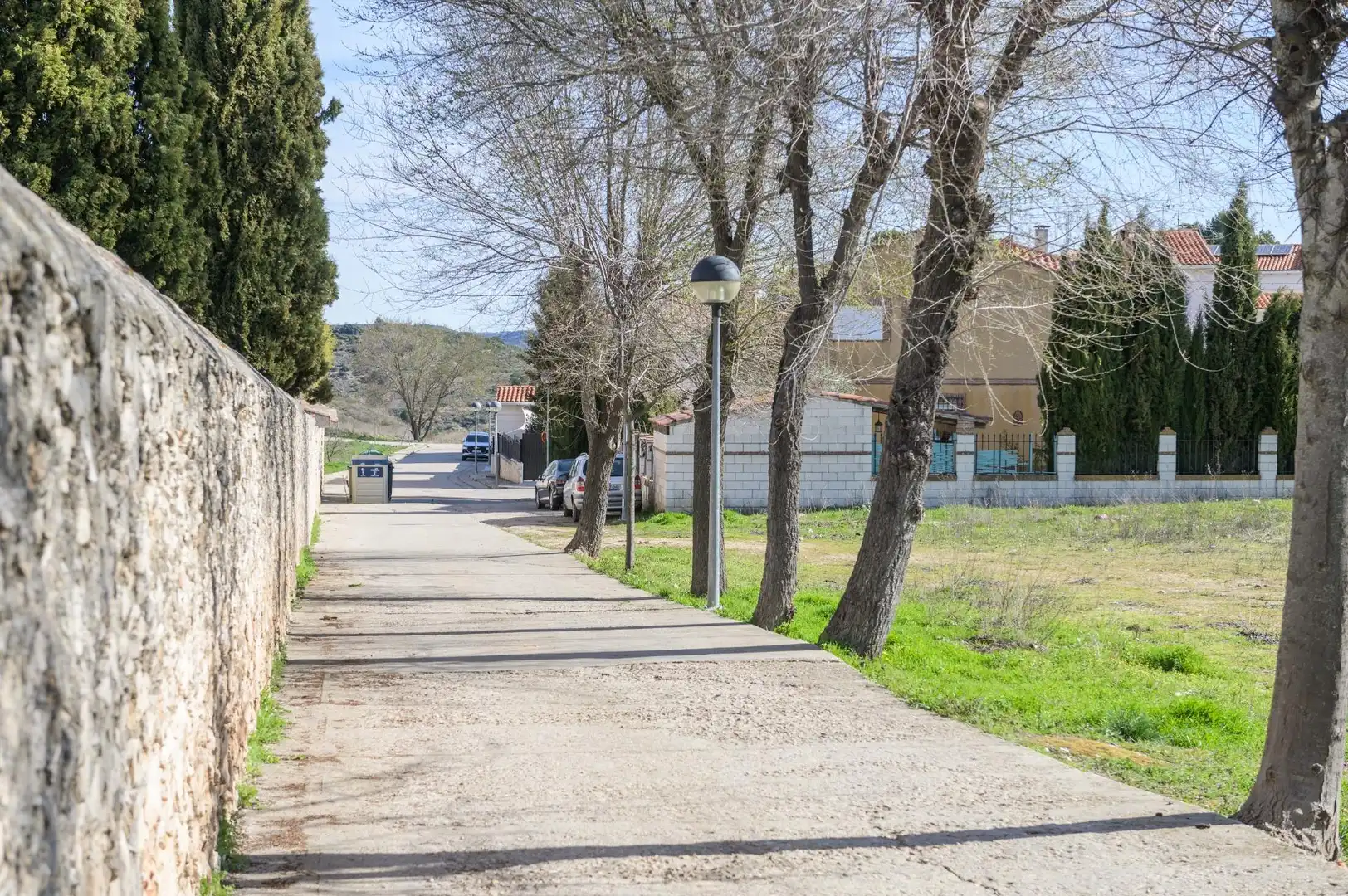 Vista exterior de Casa o xalet en venda en Horche amb Aire condicionat, Terrassa i Piscina