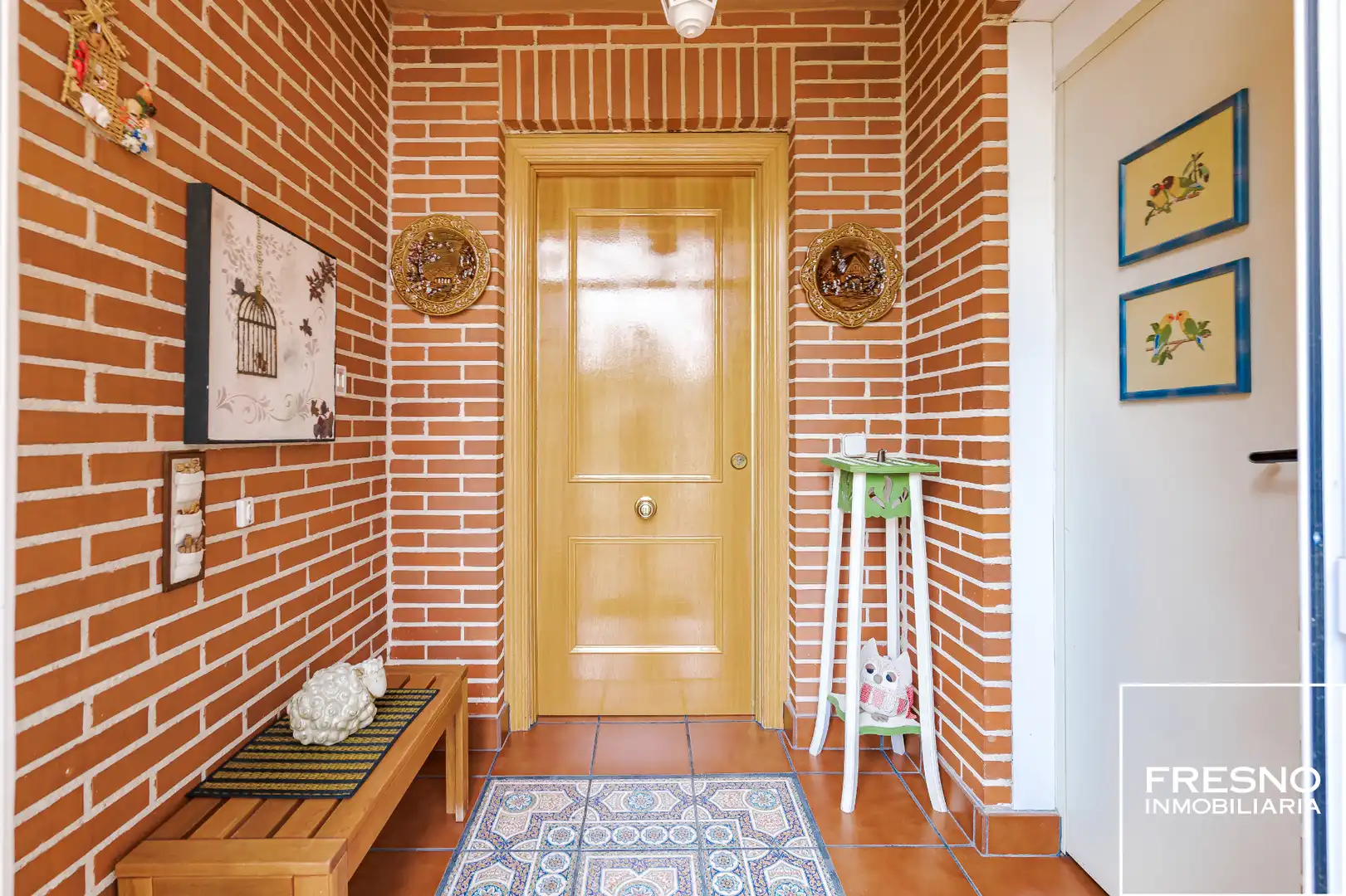 Detached homes for sale in Cobeña  with Air Conditioner, Heating and Private garden