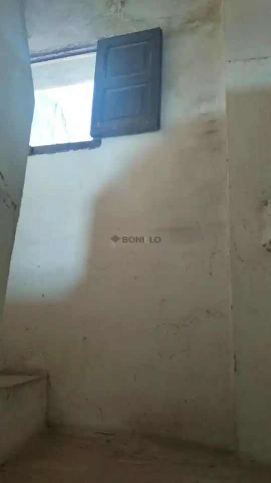 Casa adosada en venda en Ademuz amb Balcó