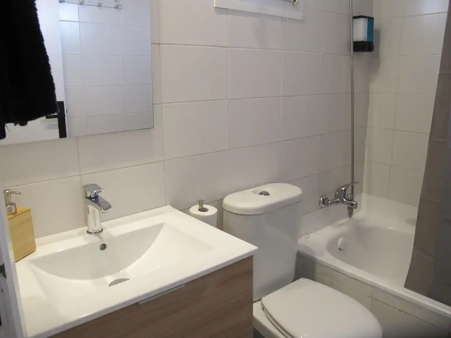 Badezimmer von Wohnung zur Miete in Sant Josep de sa Talaia mit Klimaanlage, Möbliert und Balkon