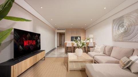 Foto 3 de Apartament en venda a Puente Romano, Marbella