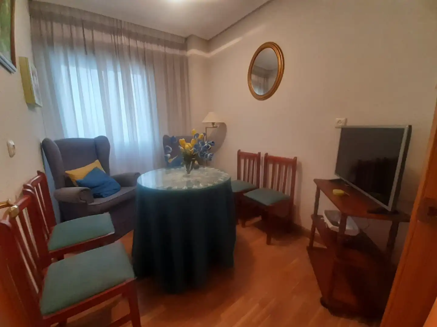 Sala d'estar de Pis en venda en Zamora Capital  amb Calefacció i Balcó