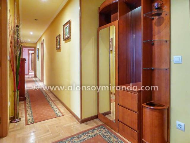 Piso en Alquiler en Oviedo - C/ Gozón en La Florida