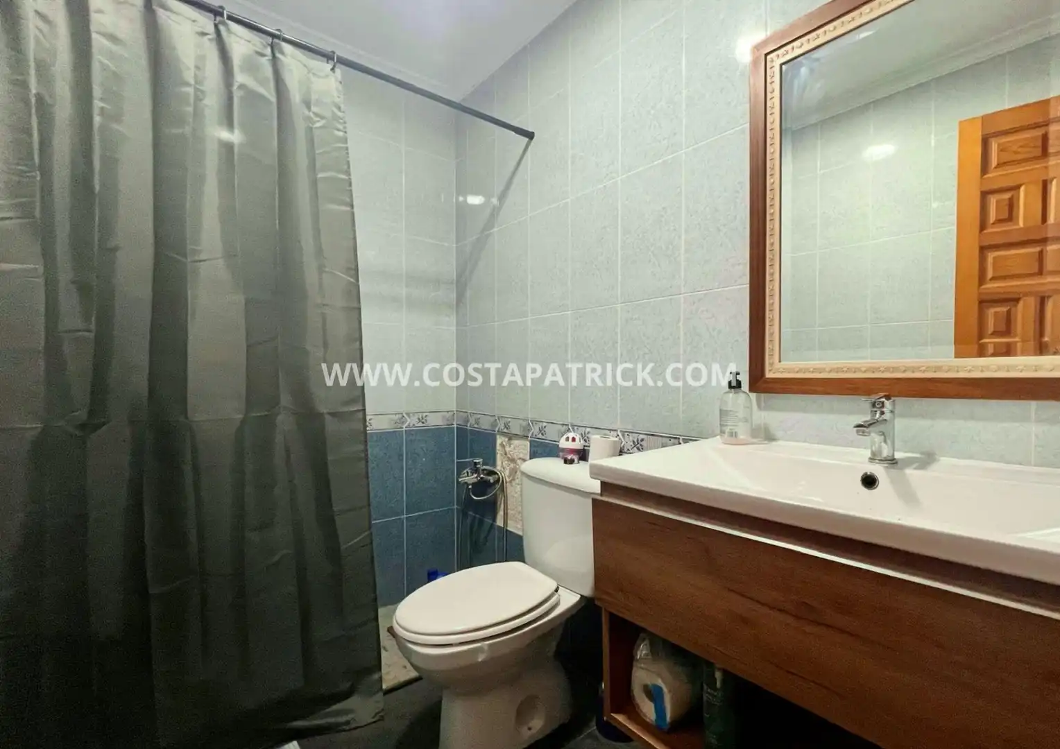 Baño de Casa adosada en venta en Los Alcázares con Amueblado y Lavadora