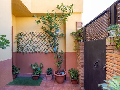 Jardí de Casa adosada en venda en Alhendín amb Terrassa i Balcó