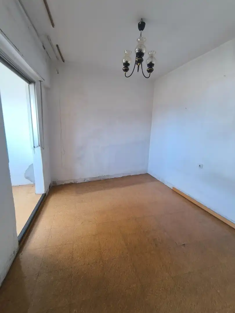 Habitación de Casa o chalet en venta en Santiago de Compostela  con Alarma