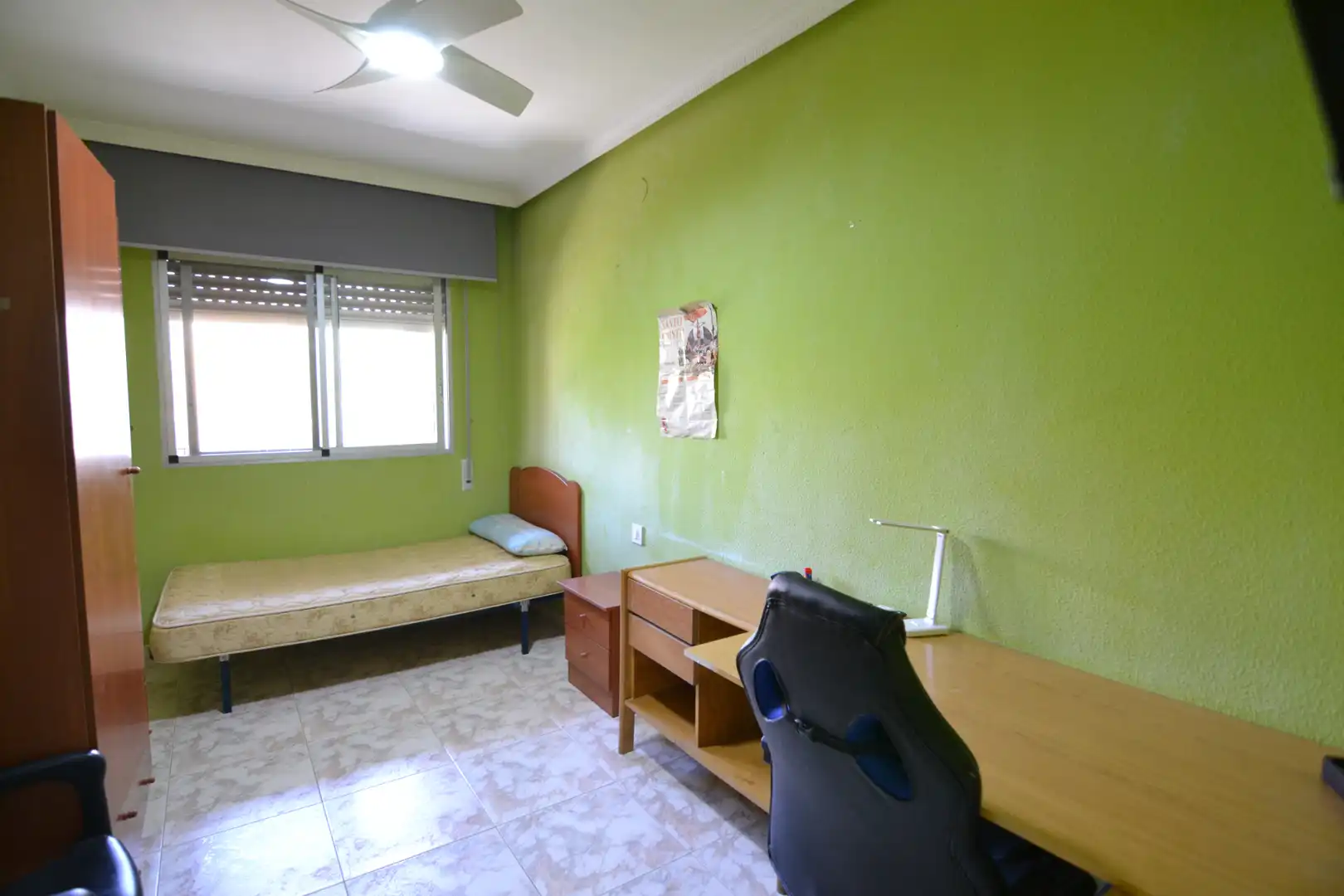 Habitación de Piso en venta en Plasencia con Aire acondicionado, Terraza y Amueblado
