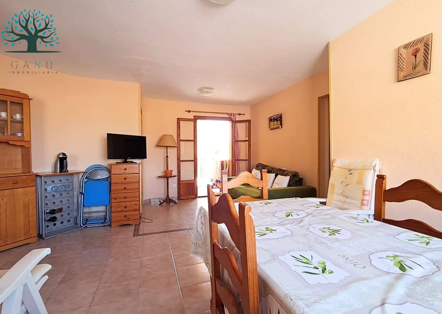 Sala de estar de Apartamento en venta en Mazarrón con Terraza, Trastero y Amueblado
