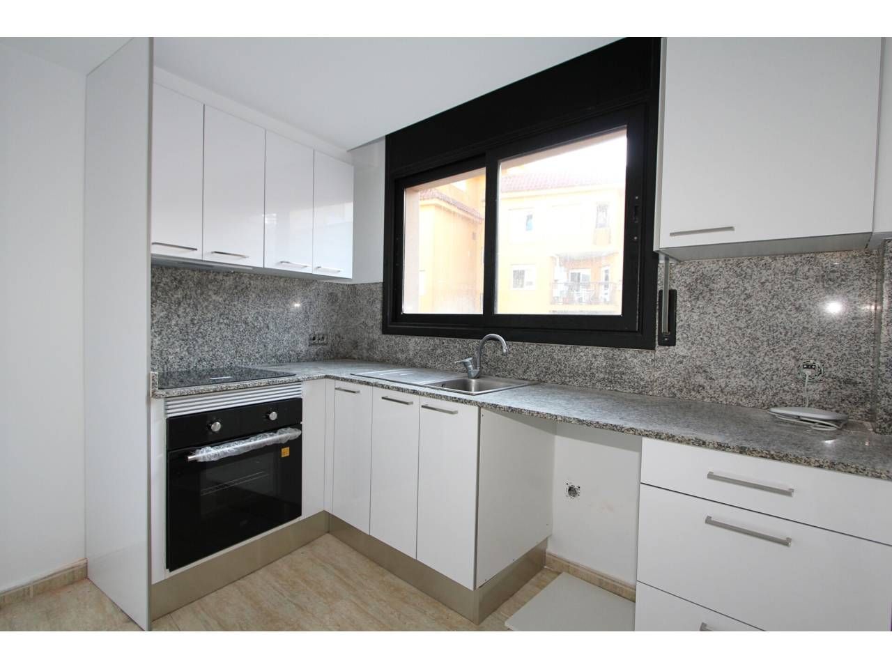 Cuina de Dúplex en venda en Lloret de Mar amb Aire condicionat, Calefacció i Balcó