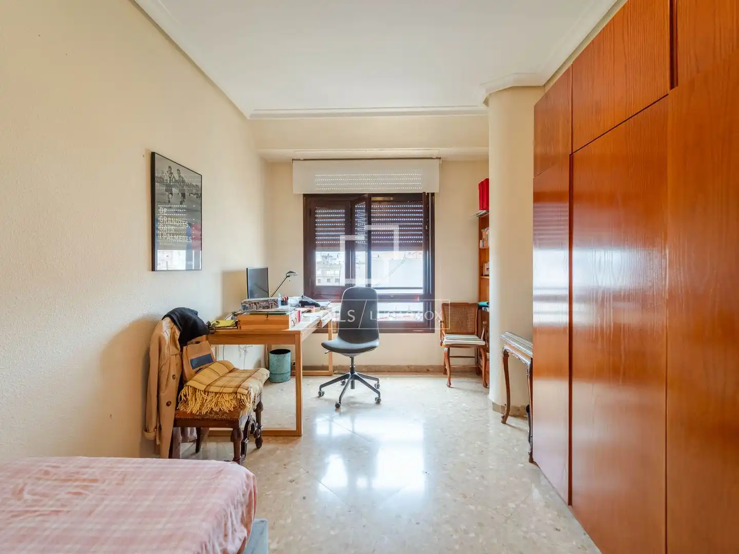 Habitación de Piso en venta en Valencia con Calefacción