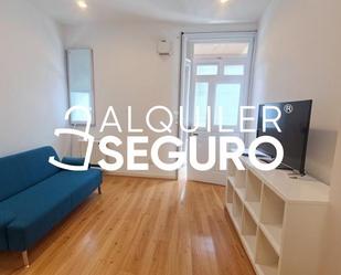 Bedroom of Flat to rent in  Madrid Capital  with Heating and Furnished