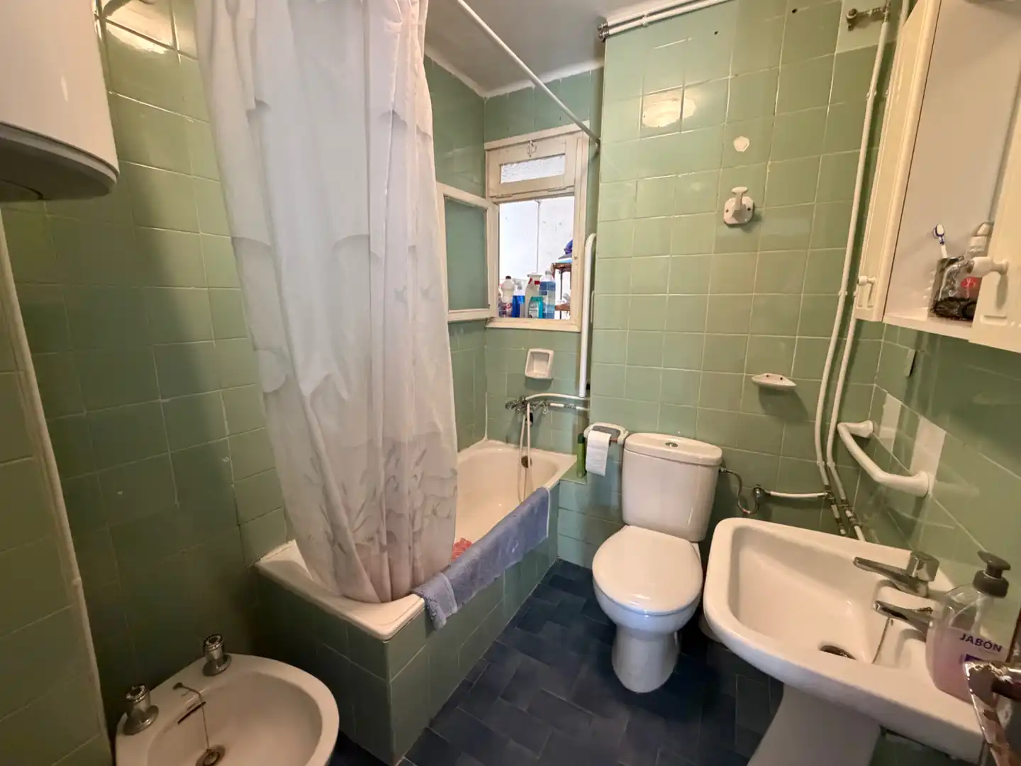 Bathroom of Flat for sale in Vila-seca  with Air Conditioner, Heating and Furnished