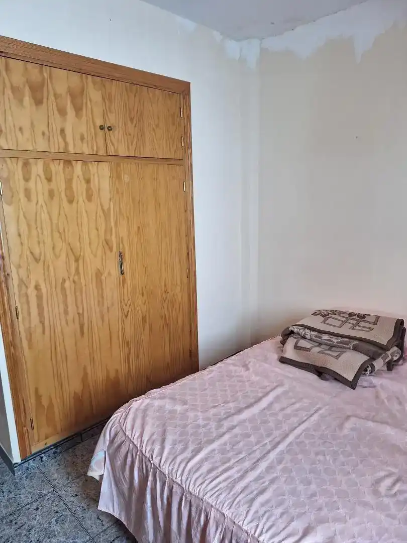 Schlafzimmer von Maisonette zum Verkauf in Nevada mit Abstellraum