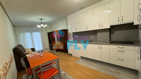 Foto 4 de Apartament de lloguer a Residencia, Ourense Capital
