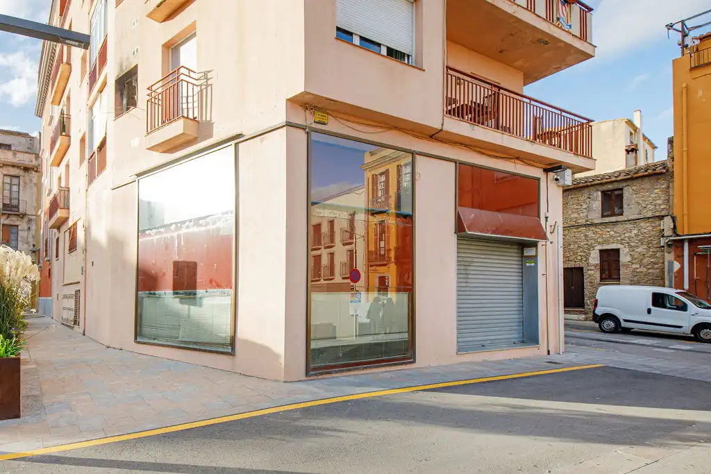 Business premises for sale in C/ Del Valls