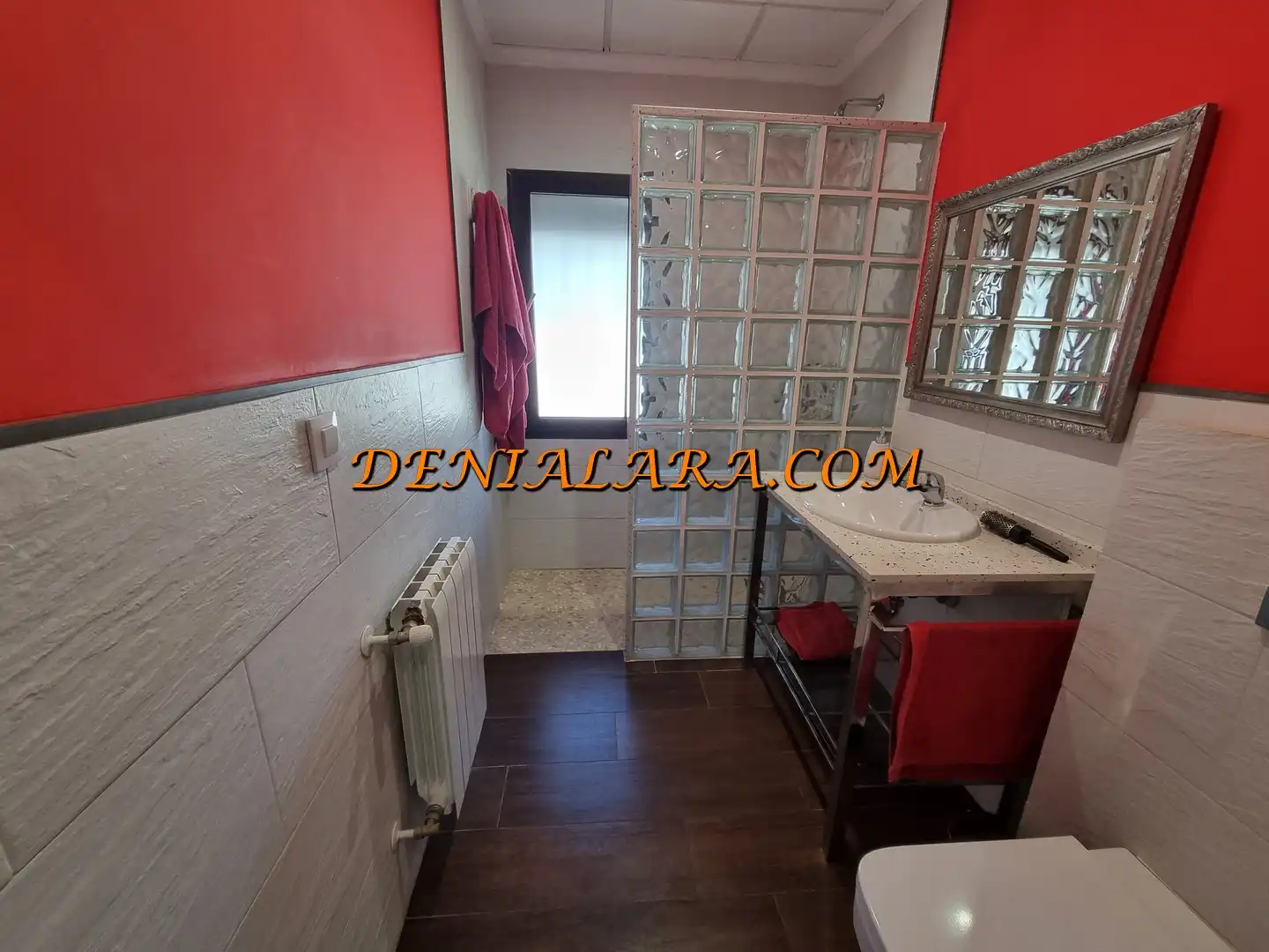 Bathroom of Houses for sale in Dénia  with Air Conditioner, Heating and Private garden