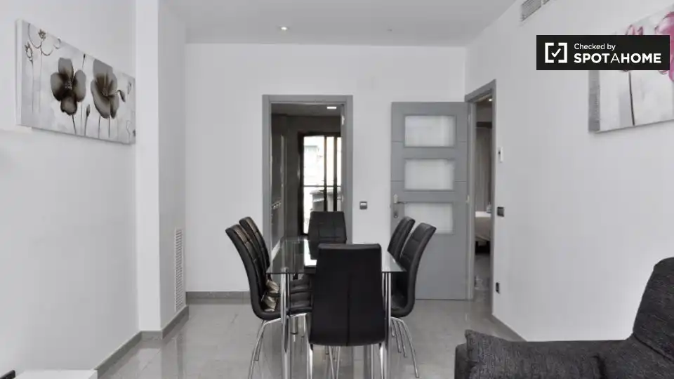 Piso con terraza en alquiler en Gràcia, imagen 5