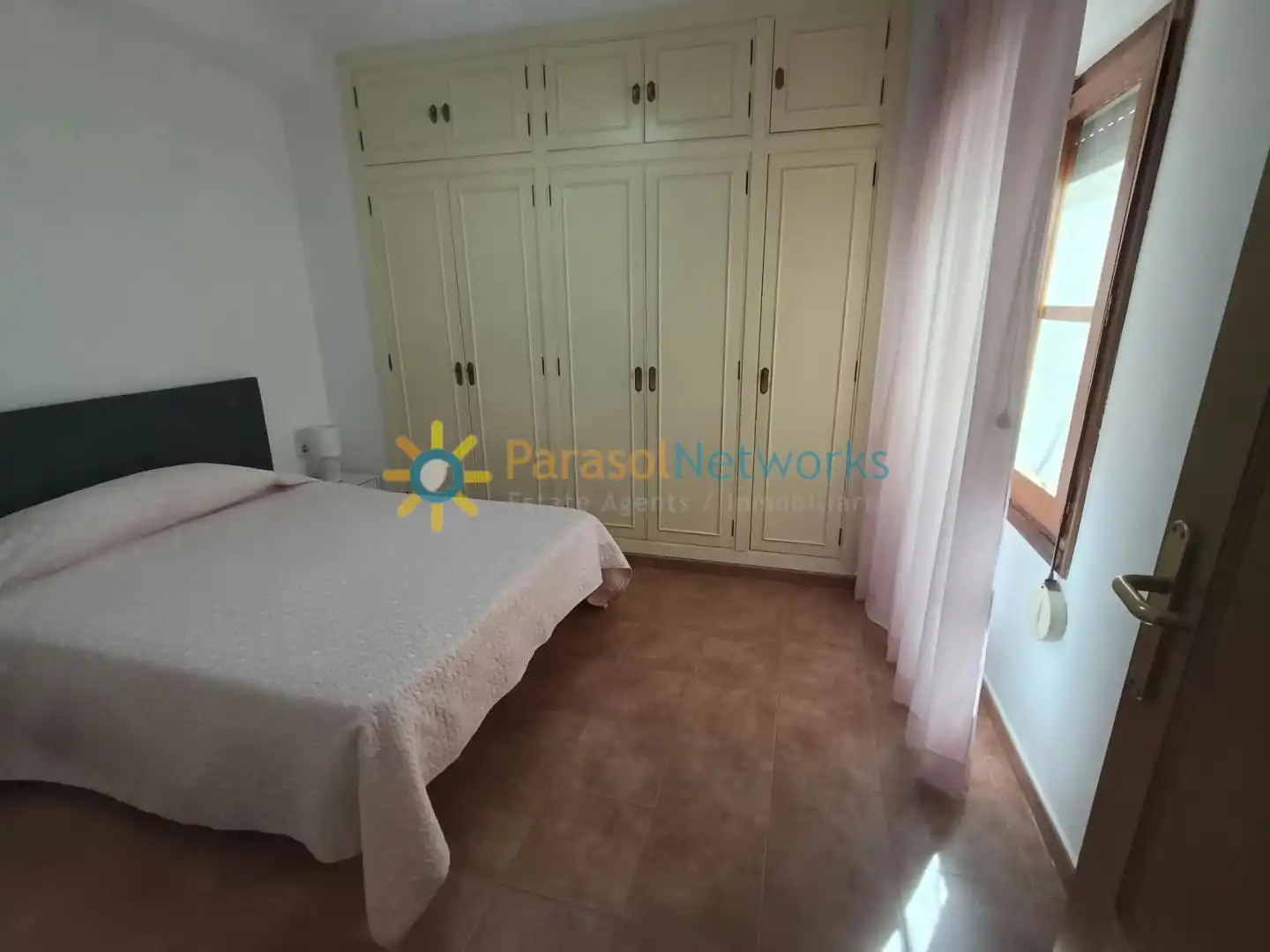 Apartment with terrace to rent in Oliva Playa, imagen 11