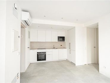 Apartment with lift to rent in Ponent