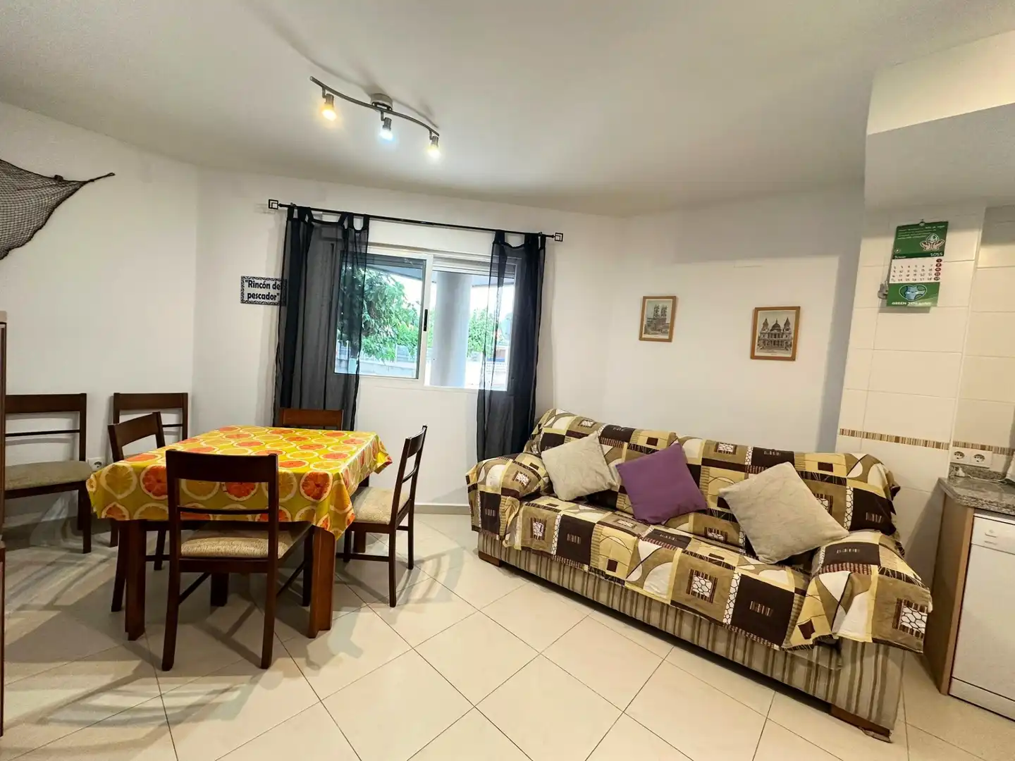 Erdgeschosswohnung mit Pool zur Miete in Carrer 9 d'Octubre 10