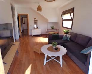 Sala d'estar de Dúplex en venda en Méntrida amb Aire condicionat, Terrassa i Balcó
