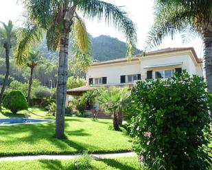 Vista exterior de Casa o xalet en venda en Gandia amb Aire condicionat, Calefacció i Jardí privat