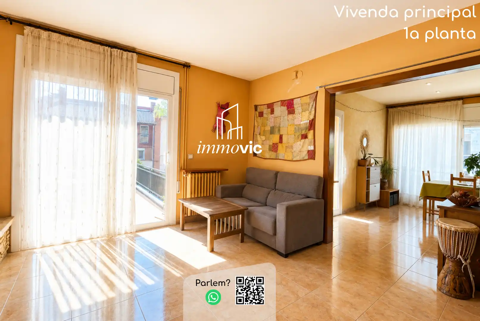 Sala de estar de Casa o chalet en venta en Centelles con Calefacción, Jardín privado y Parquet