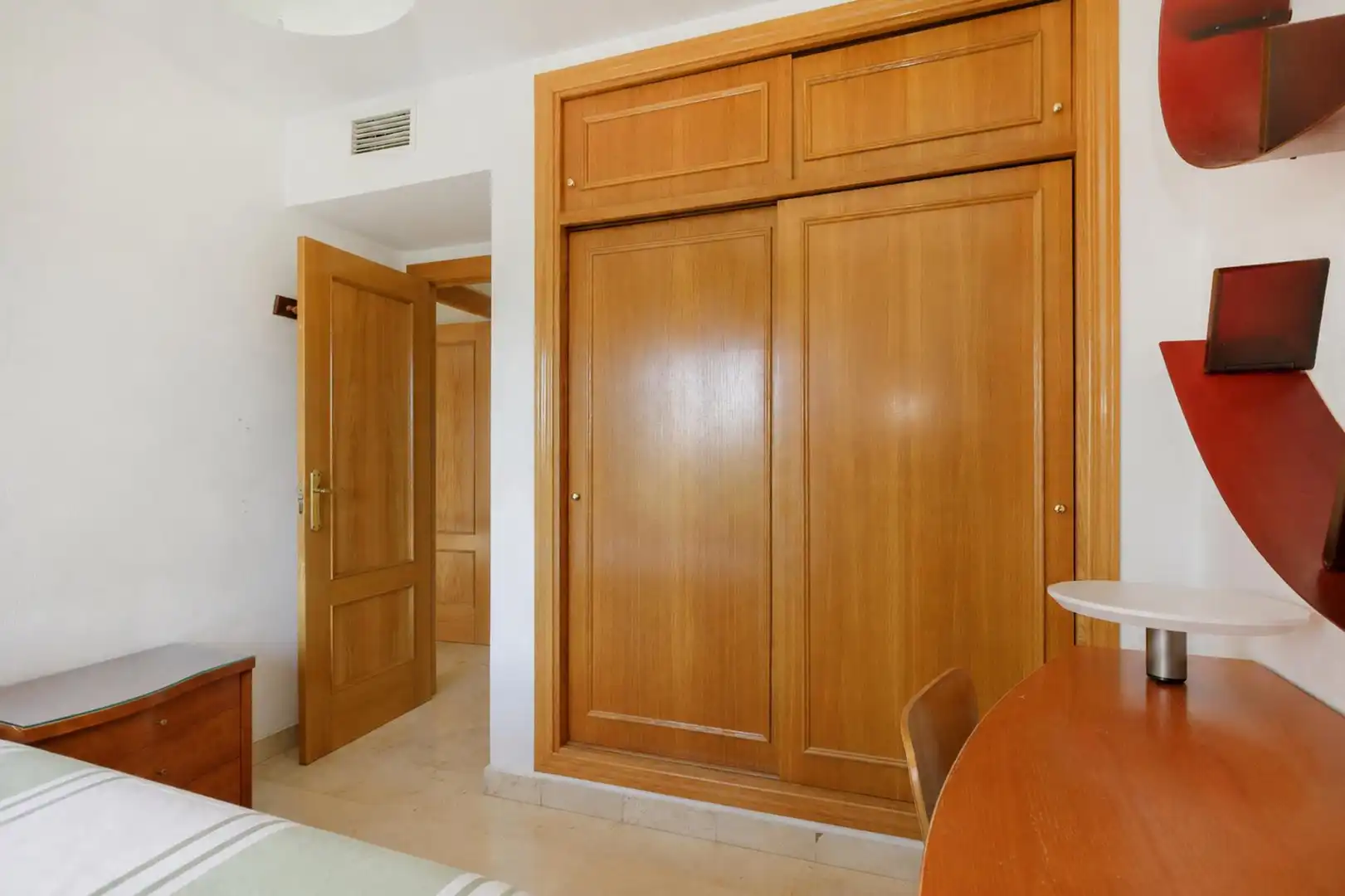 Apartament amb piscina en venda a 54 Calle Ramón y Cajal #escalera  p3  / 4B, imagen 17