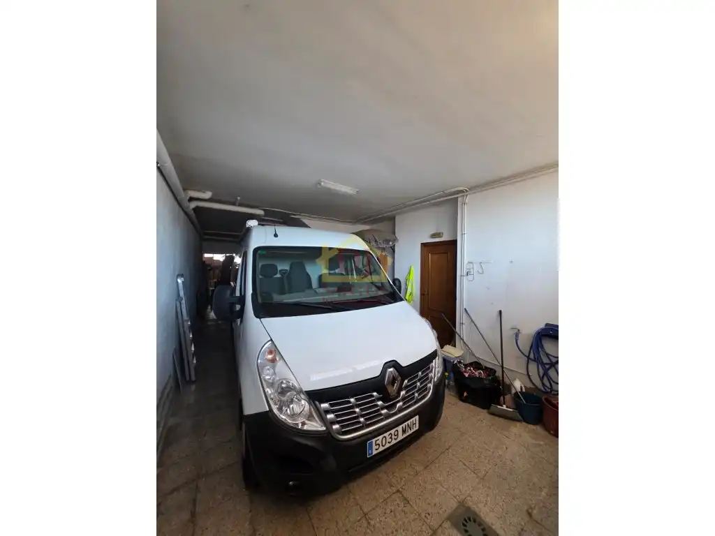 Aparcament de Casa o xalet en venda en Salamanca