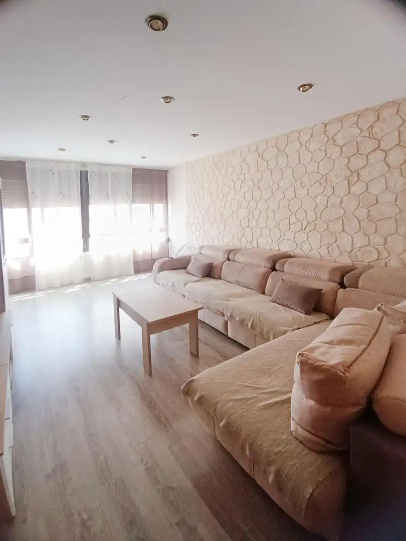 Sala de estar de Piso en venta en Novelda con Aire acondicionado, Calefacción y Parquet
