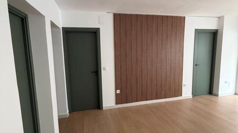 Foto 4 de Piso en venta en Calle República Méjico, Valdepasillas - La Paz - Huerta Rosales, Badajoz