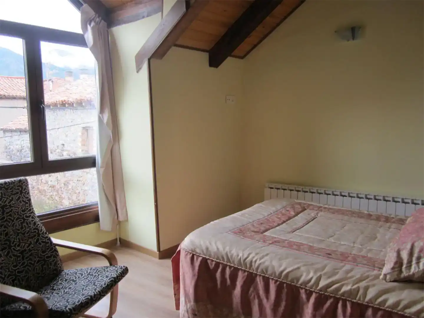 Dormitori de Apartament de lloguer en Puebla de Lillo, León