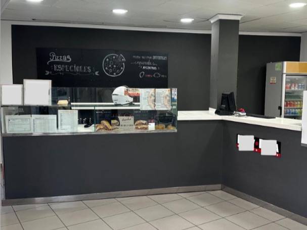 Local comercial en Alquiler en Avinguda del País Valencià, 51 en Centro